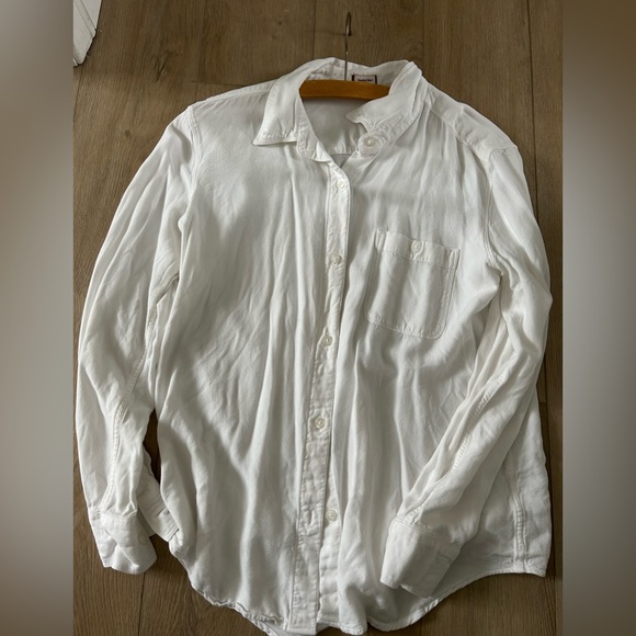 Sunday best white blouse - Picture 3 of 5
